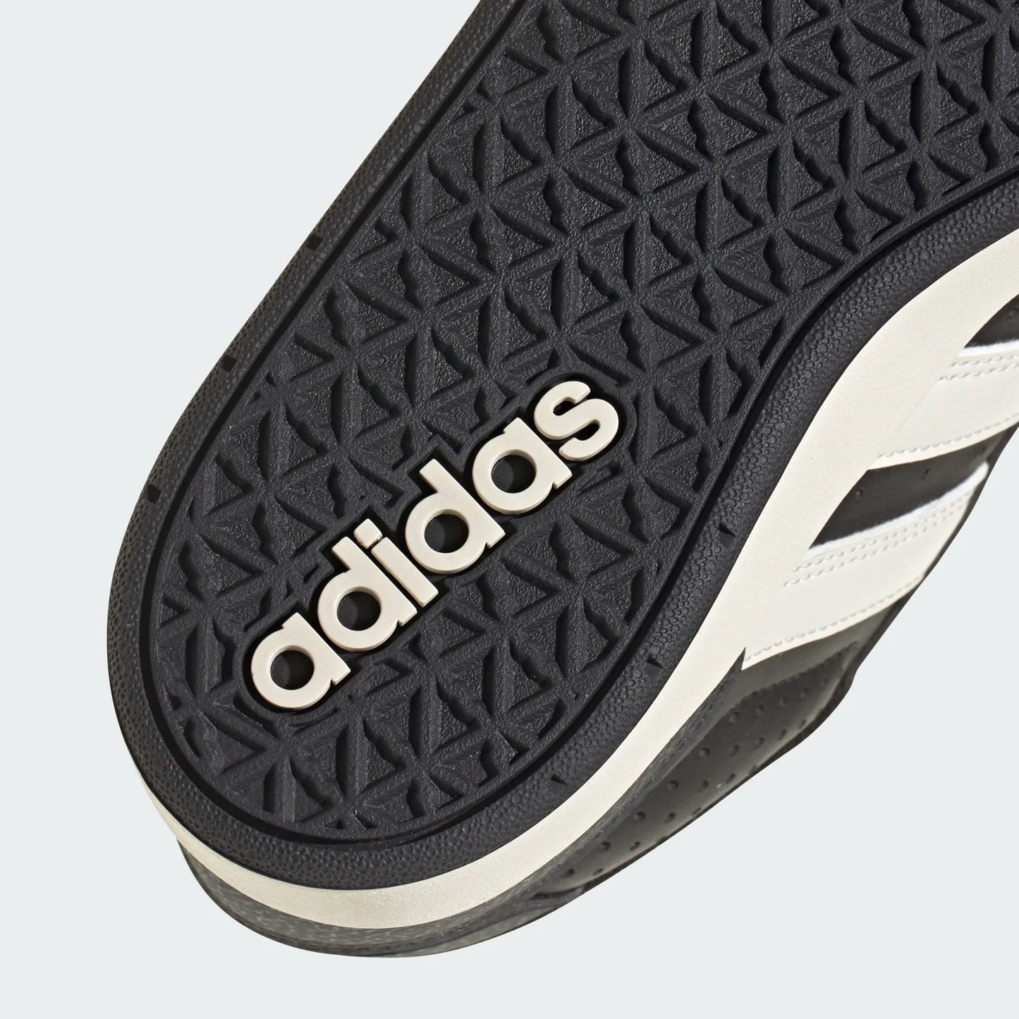 ADIDAS BREAKBASE J CBLACK/OWHITE/CARBON