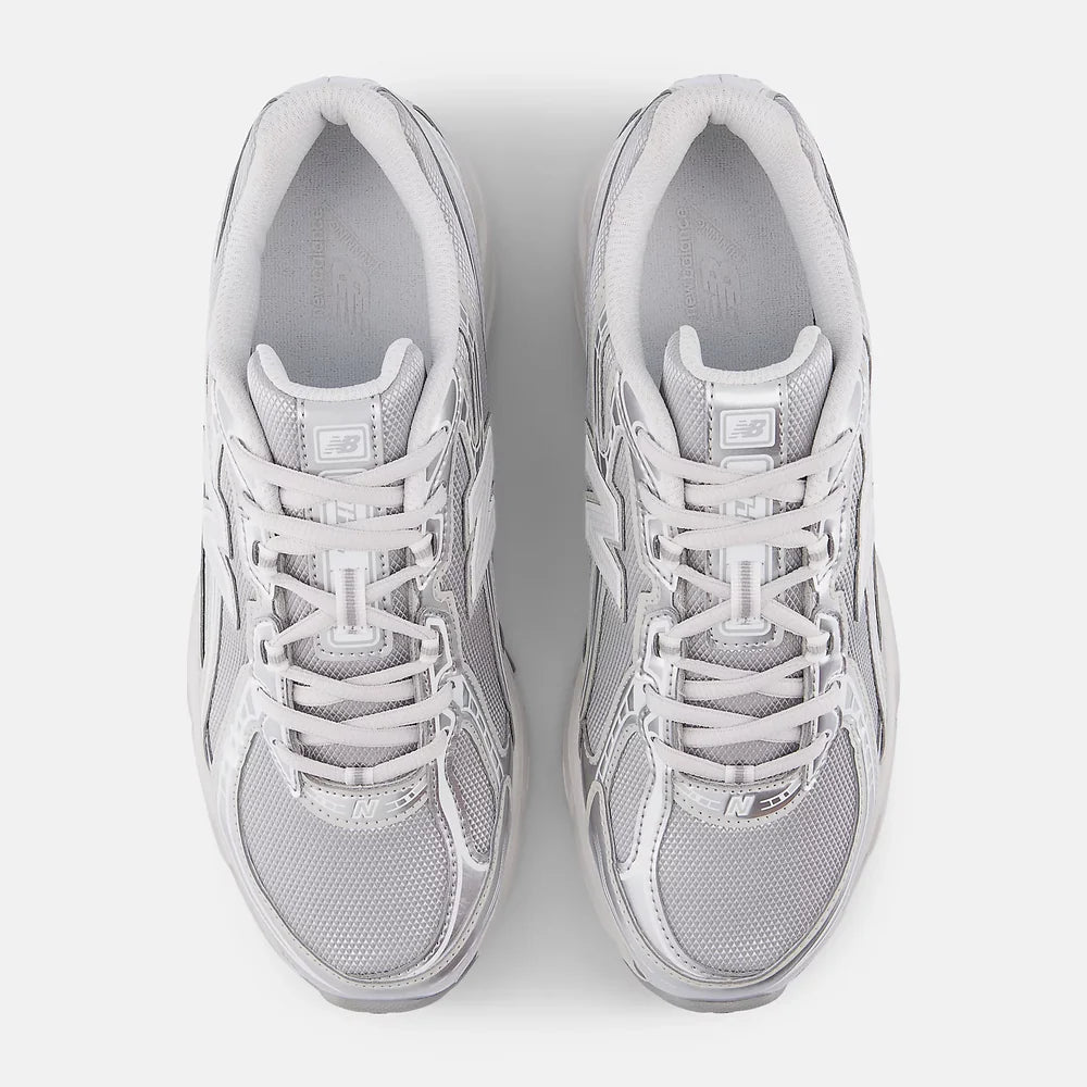 NEW BALANCE U7405I7 5I7