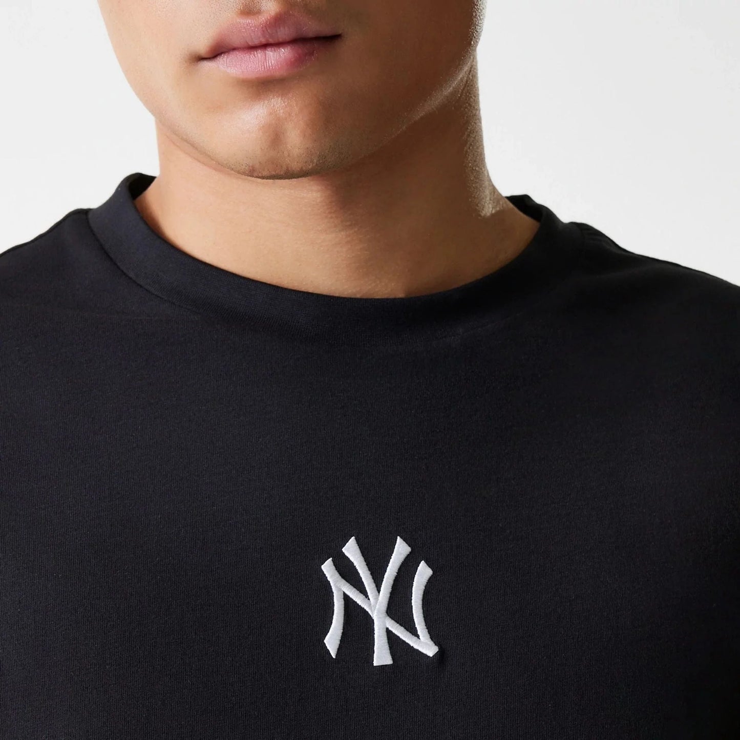 NEW ERA T-SHIRT MC M 60675746