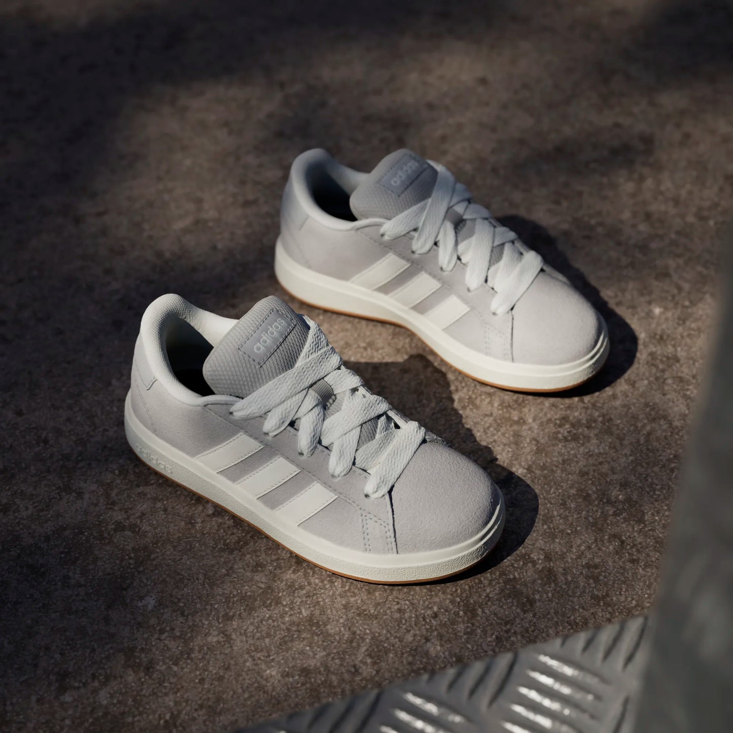 ADIDAS GRAND COURT 00s K JH6179