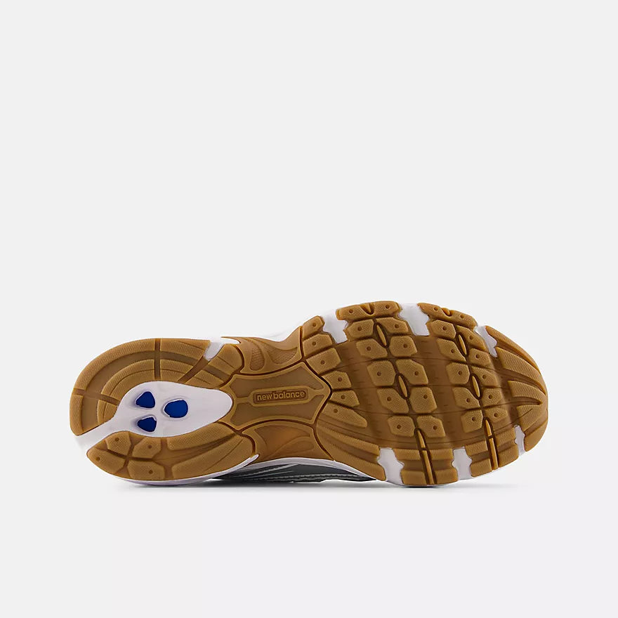 NEW BALANCE GR740AA