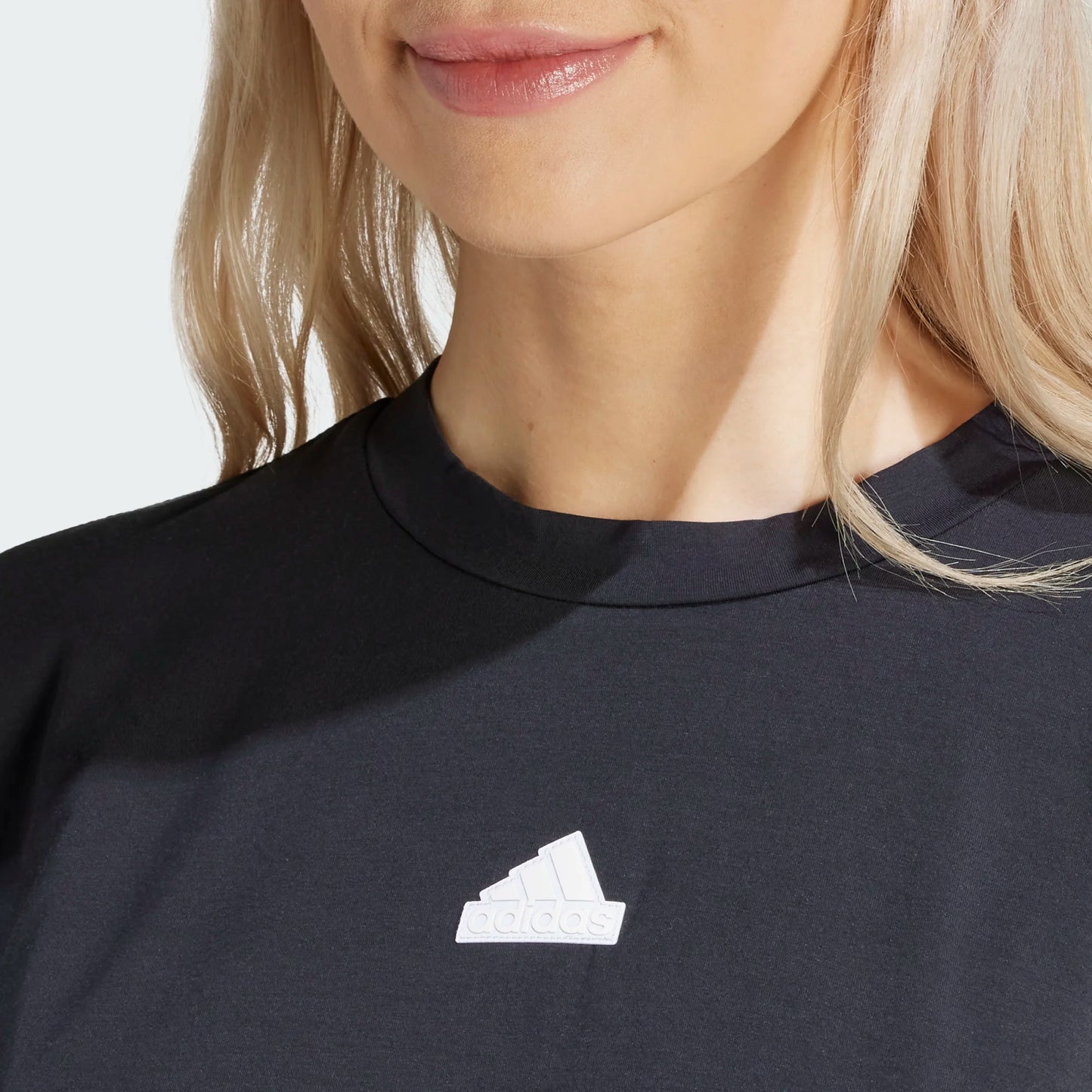 ADIDAS T-SHIRT W IQ4830
