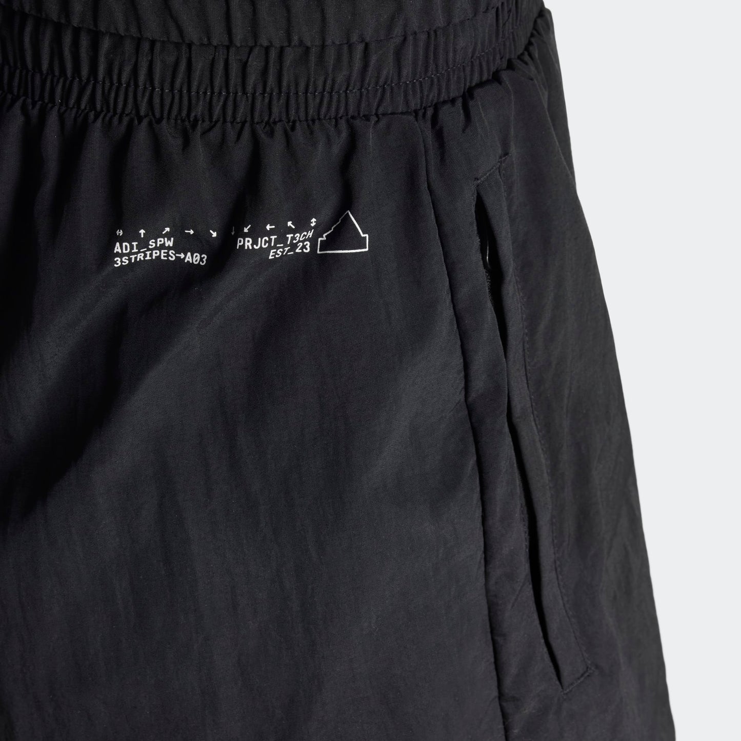 ADIDAS SHORT W IV9782
