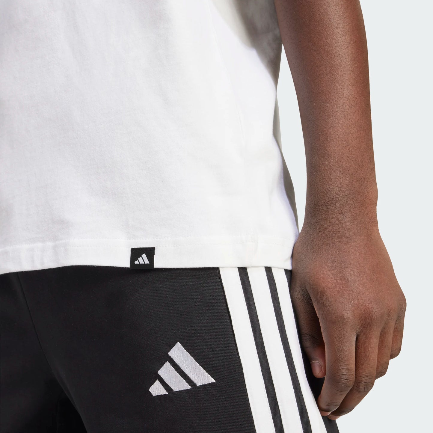 ADIDAS T SHIRT M JL9226