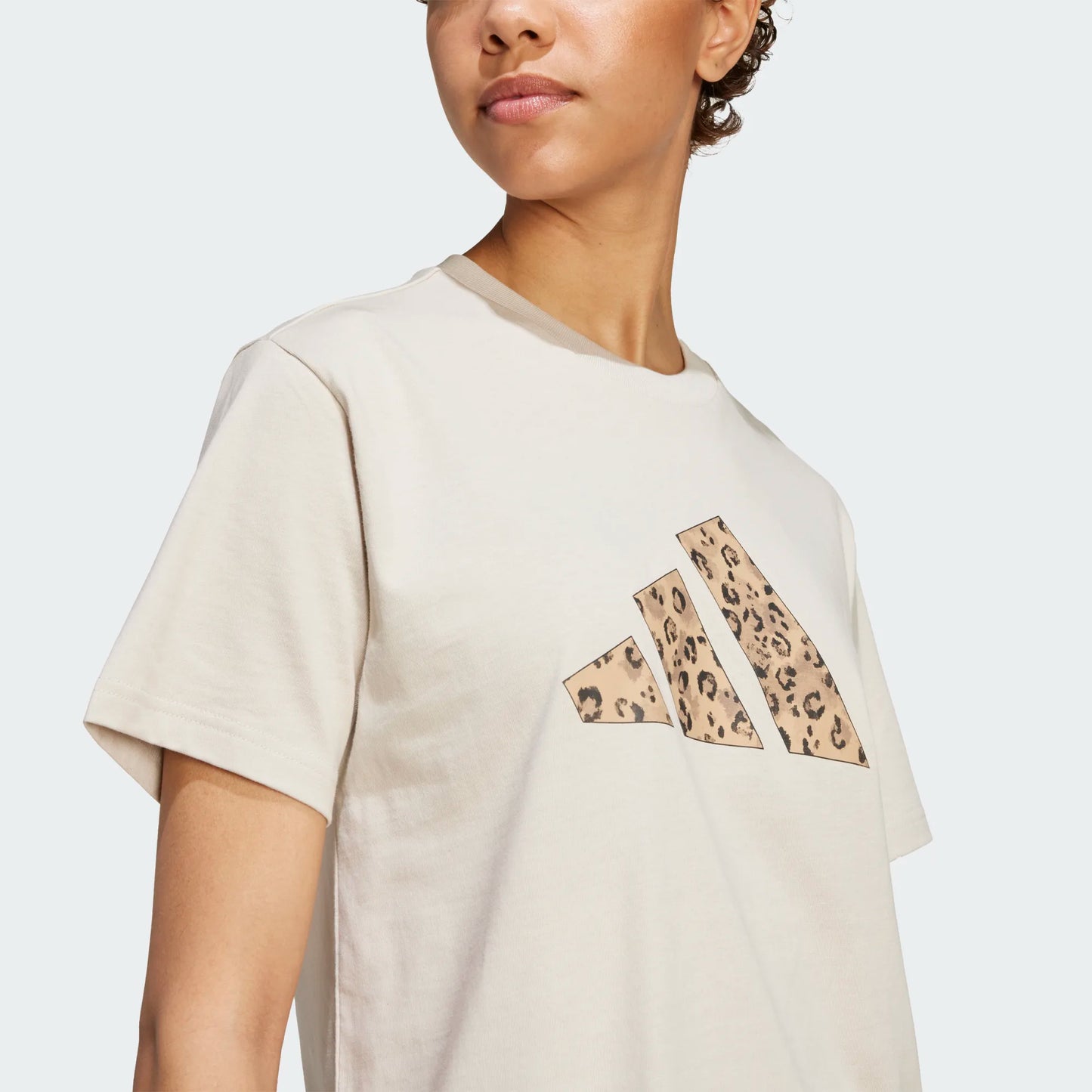 ADIDAS T-SHIRT W JM4423