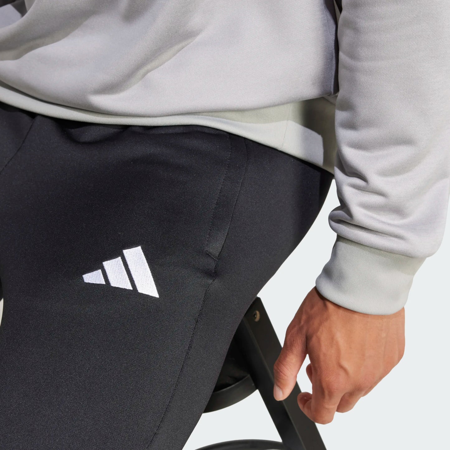 ADIDAS TUTA M JI8870
