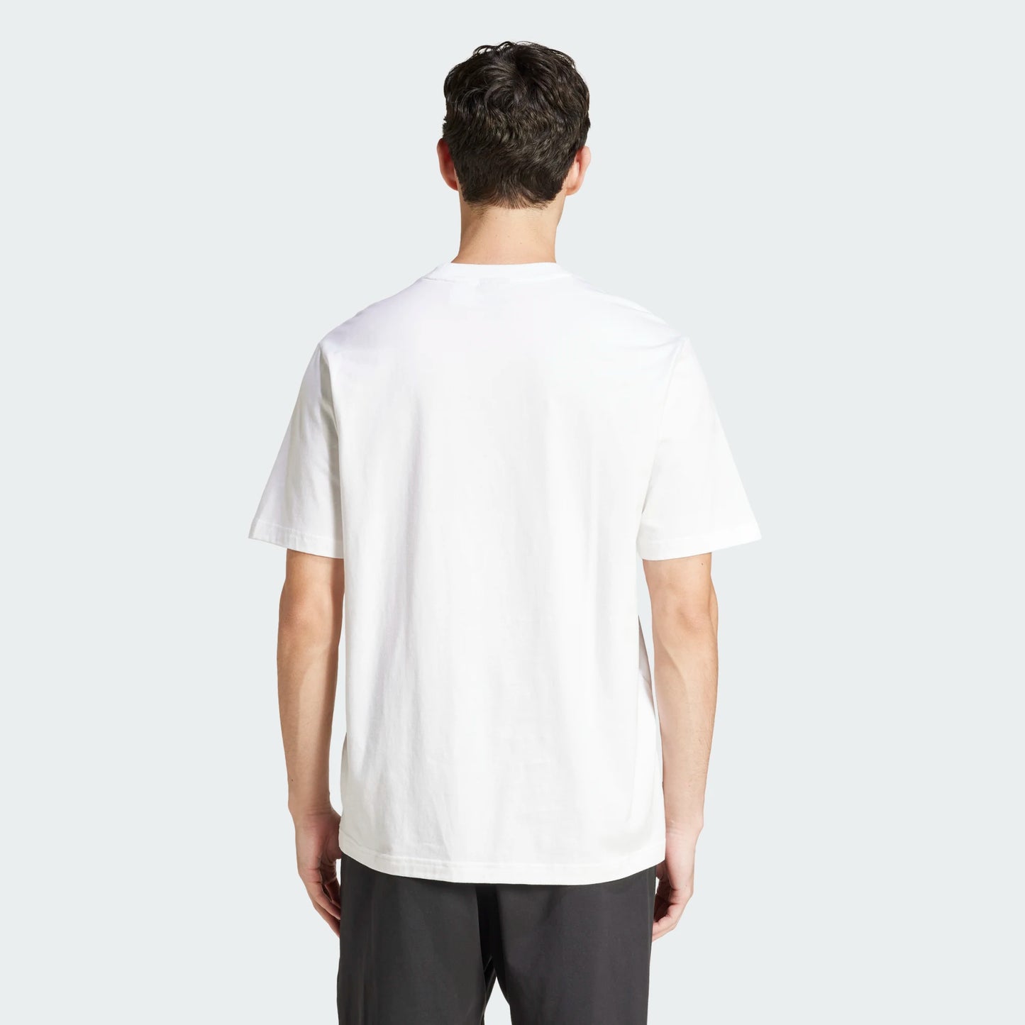 ADIDAS T-SHIRT M JE9000