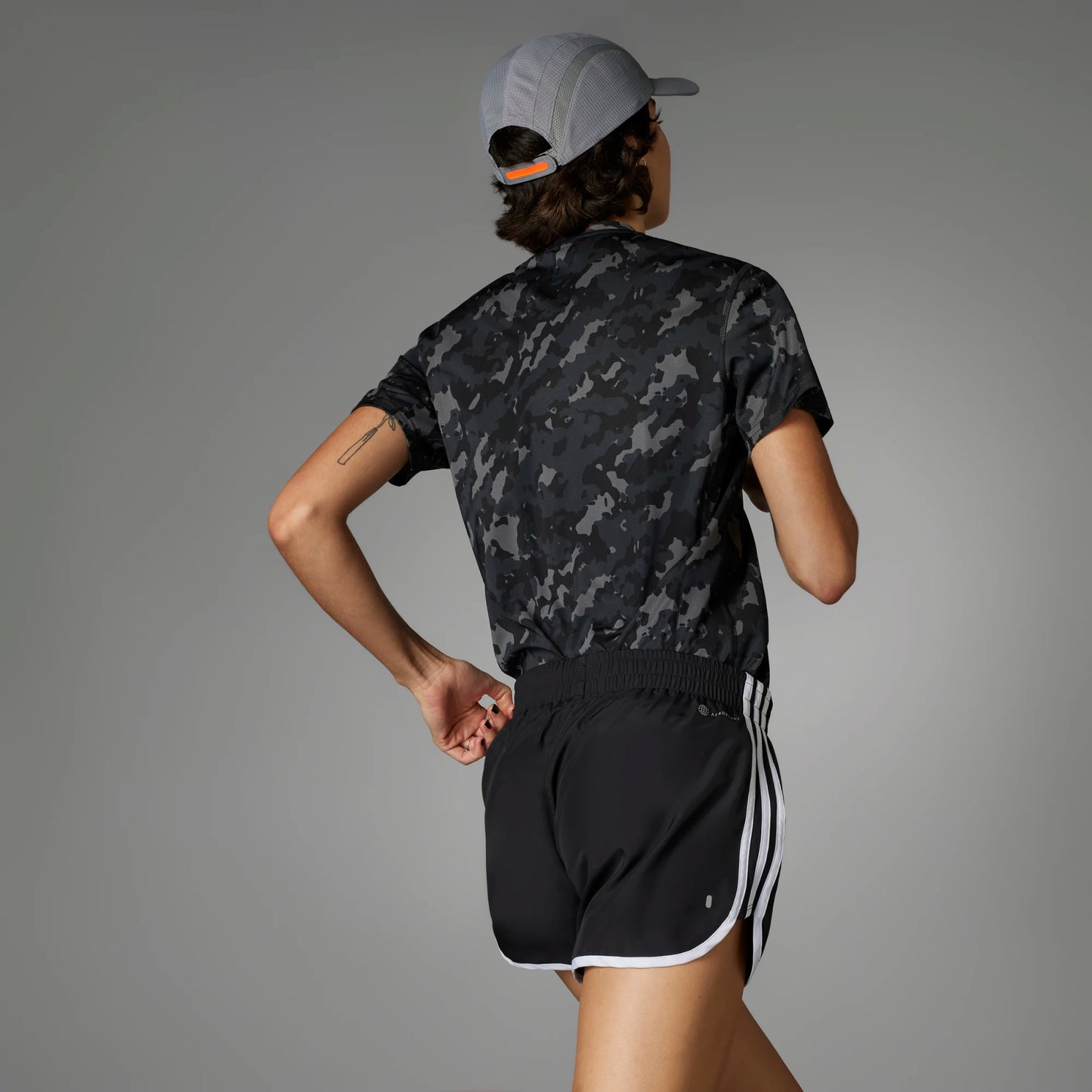 ADIDAS SHORT W IC5184