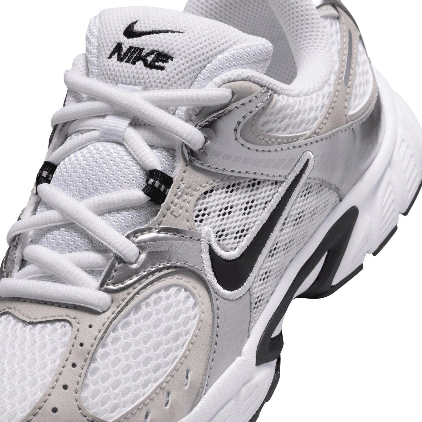 NIKE V5 RNR HQ6411-100