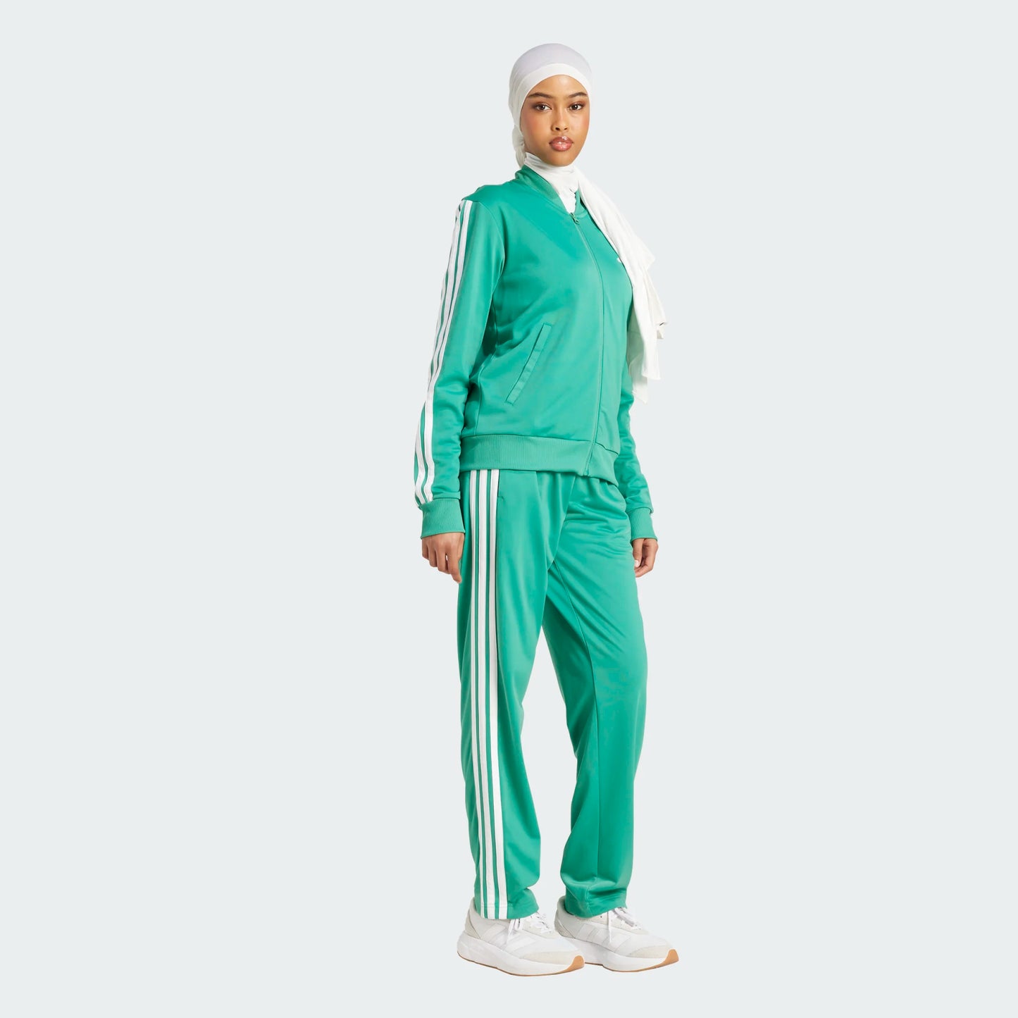 ADIDAS TUTA W JD2687