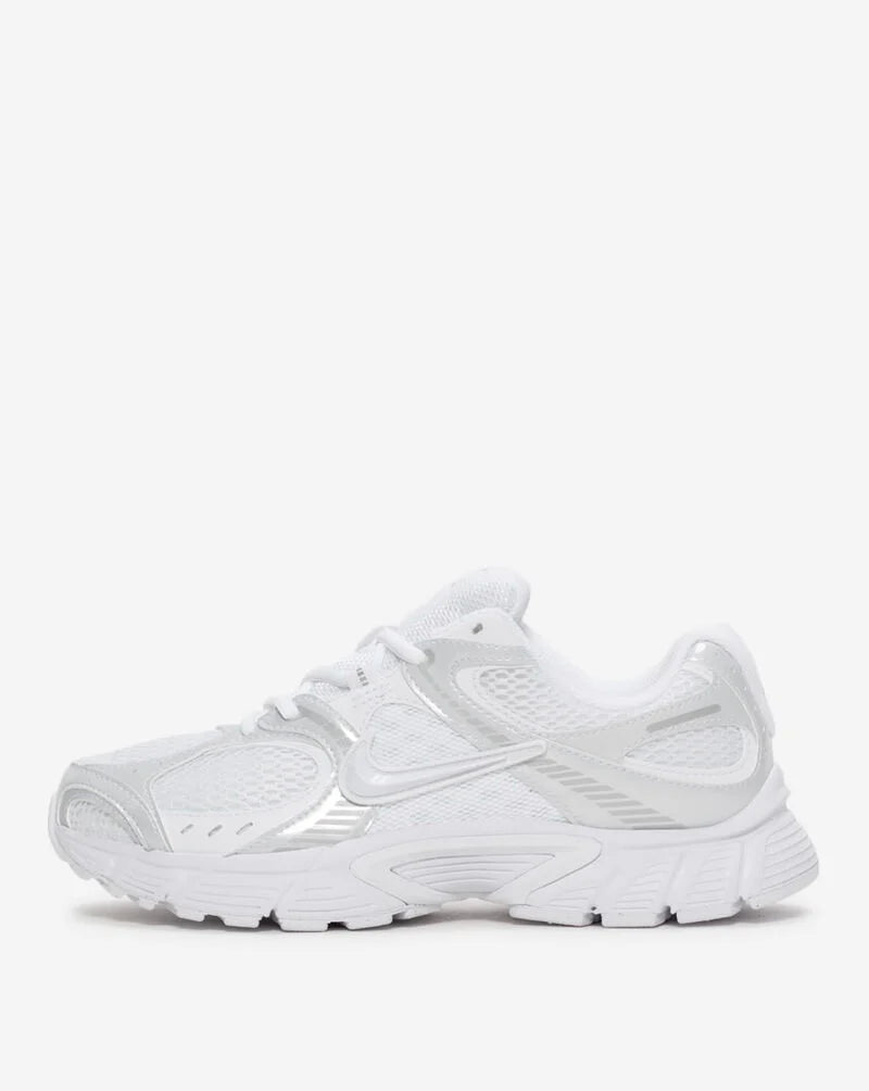 W NIKE V5 RNR HQ7901-101