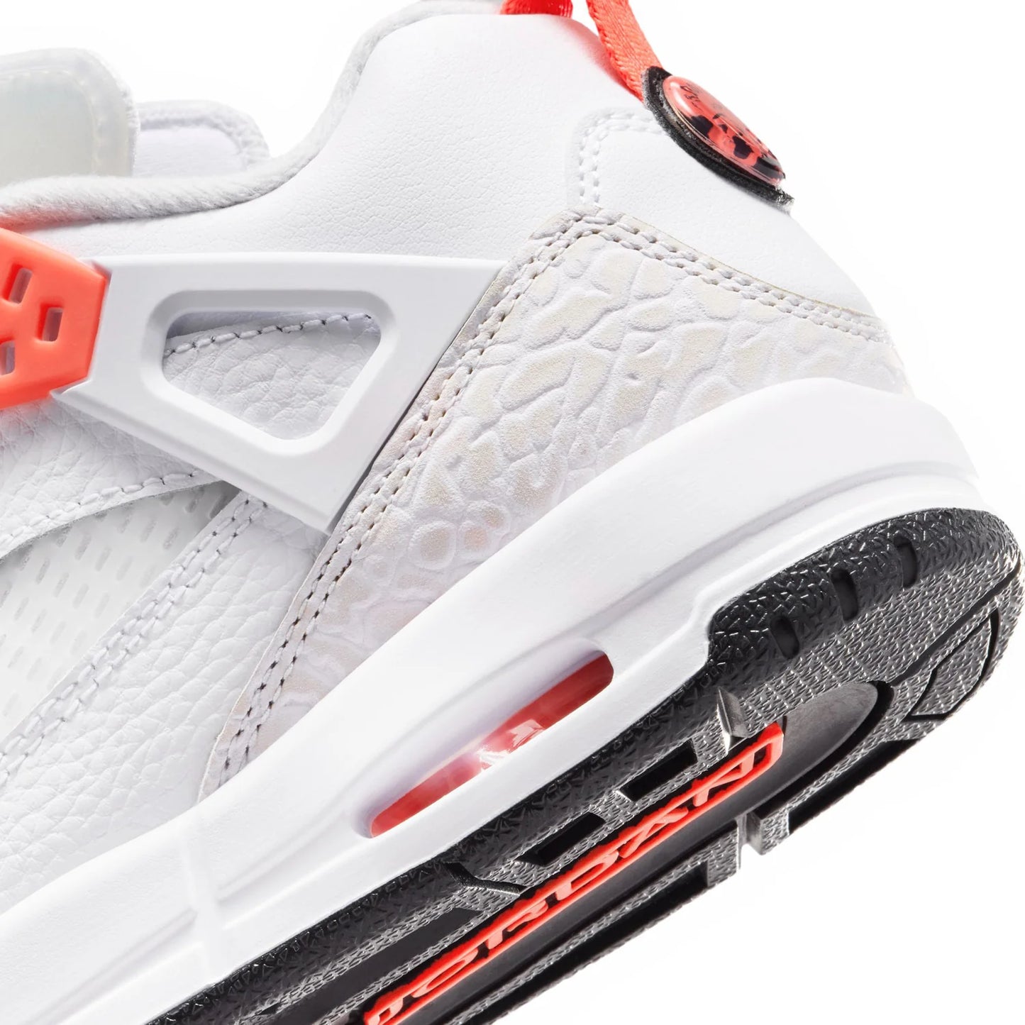 JORDAN SPIZIKE LOW IQ0320