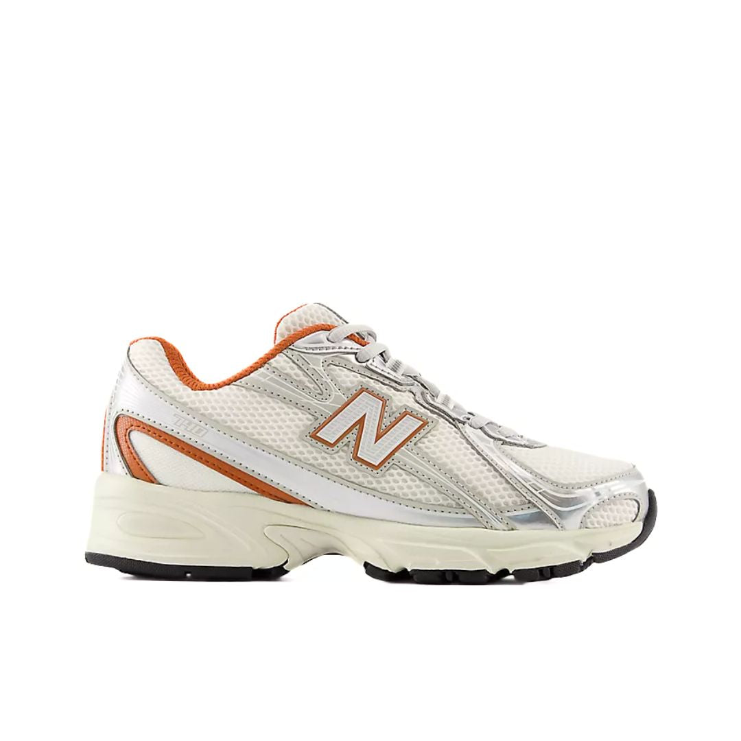 NEW BALANCE G7404O9