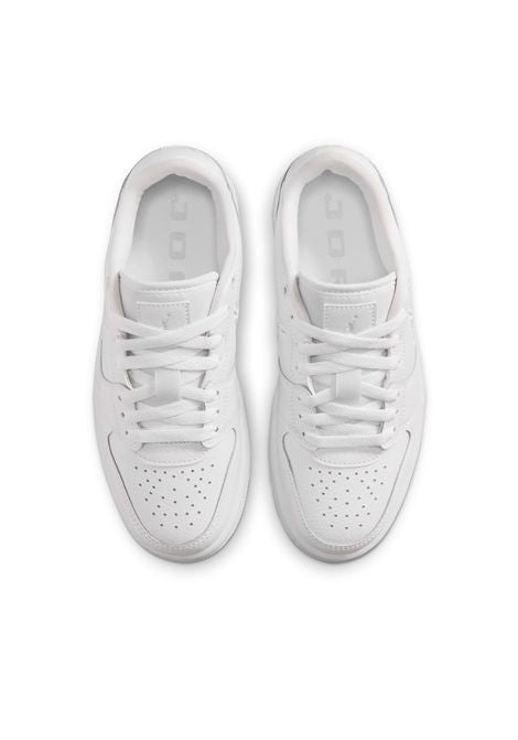 NIKE JORDAN COURT CONNECT IQ6016