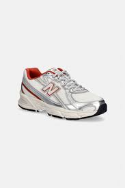 NEW BALANCE G7404O9