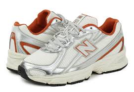 NEW BALANCE G7404O9